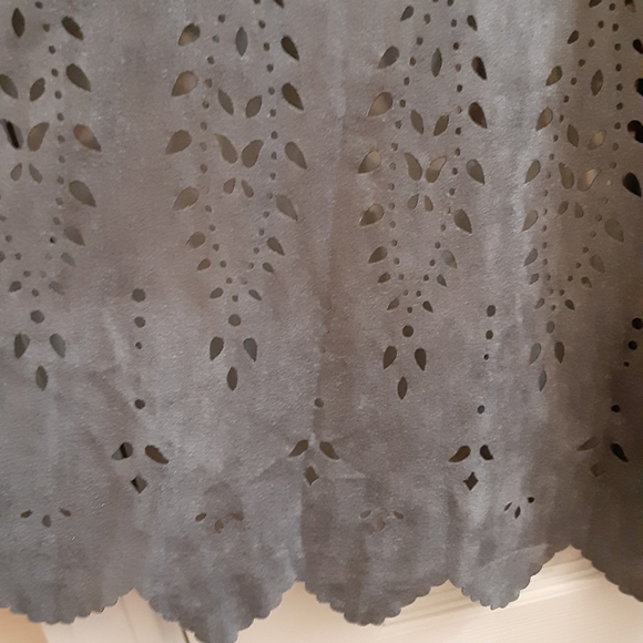 1X Joan Rivers Faux Suede Eyelet Blazer with Scalloped Edge in Grey - Picture 9 of 11